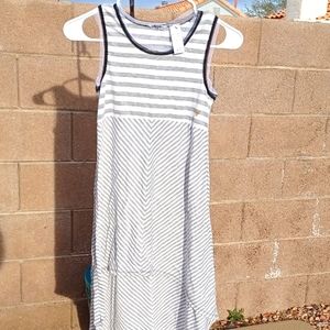 Guess kids girls dress 14 large white grey stripes.